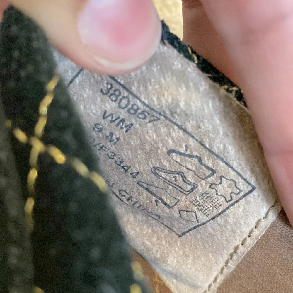 3/$60 Bundle of 2 Quilted Cream and Suede Black Slip On Flats - Picture 13 of 16